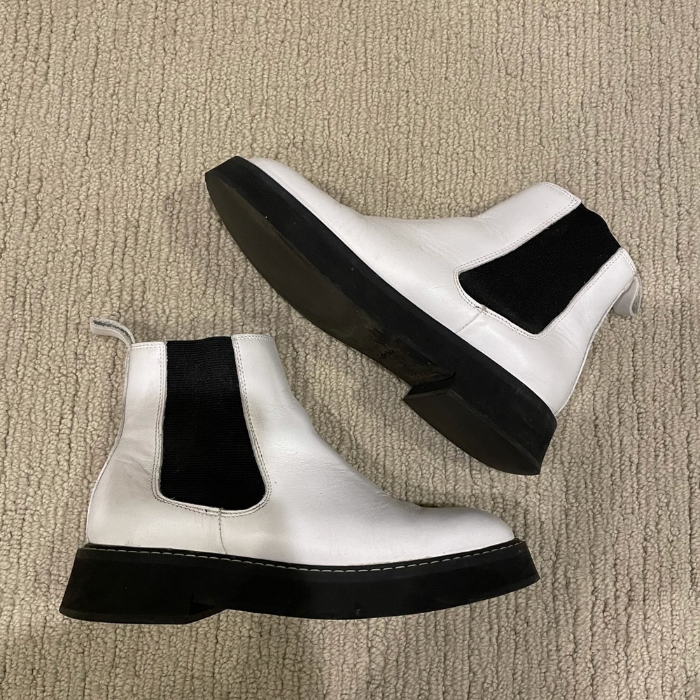 White leather chunky Chelsea boots